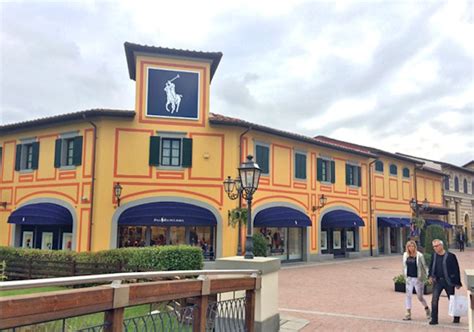 designer outlets near florence.